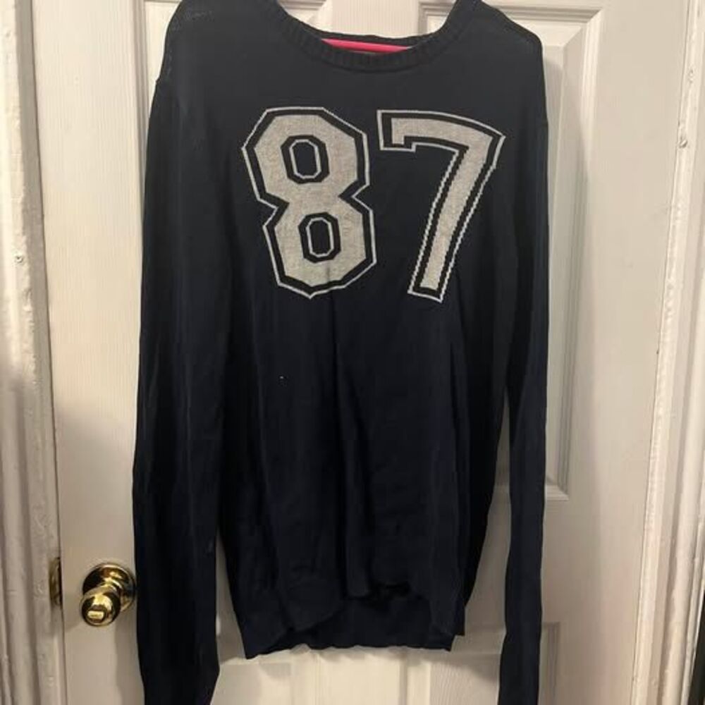 Aeropostale Navy Blue Graphic 87 Sweater Size Small